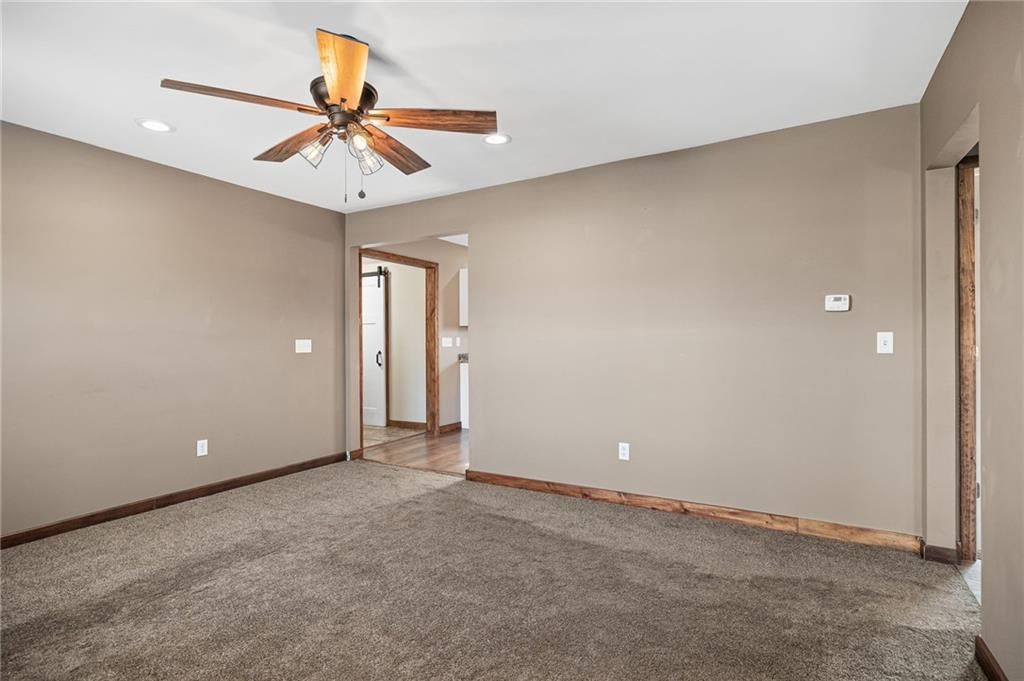 33518 Holt 150 N/A — photo 13