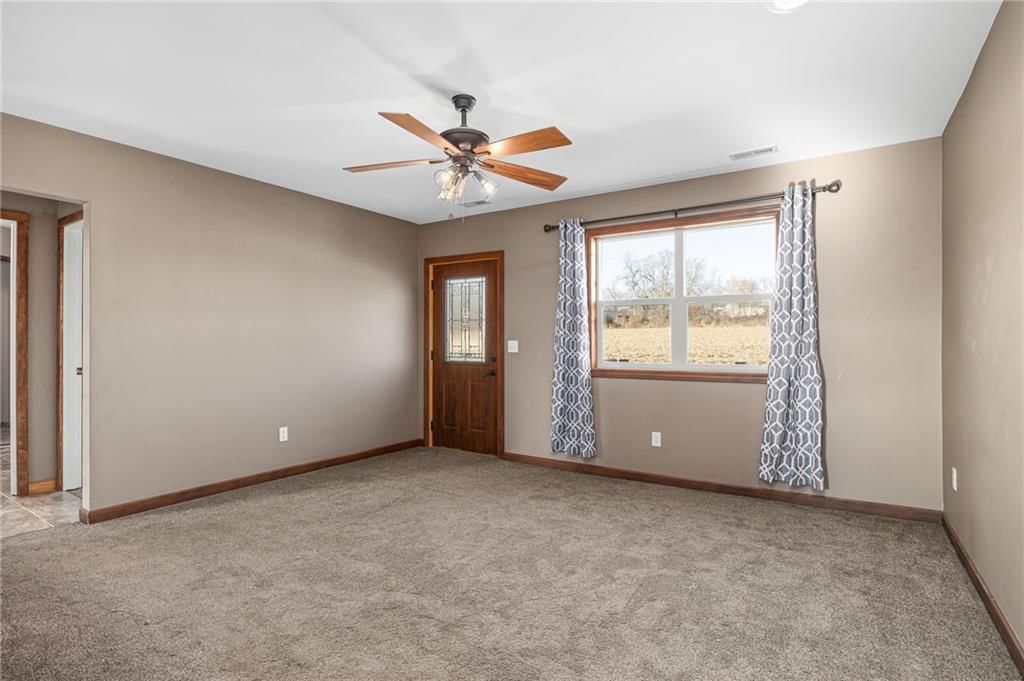 33518 Holt 150 N/A — photo 14