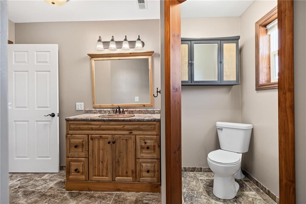 33518 Holt 150 N/A — photo 21