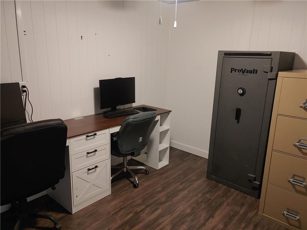 606 S UNION Street — photo 14