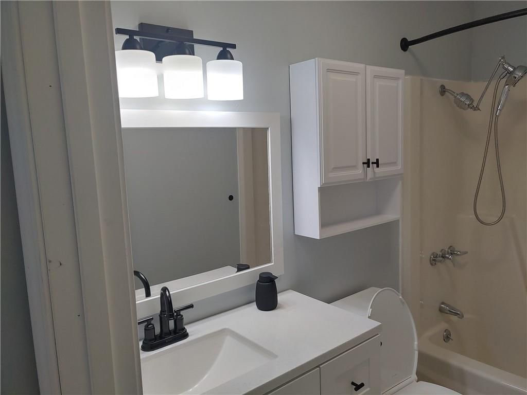 606 S UNION Street — photo 20