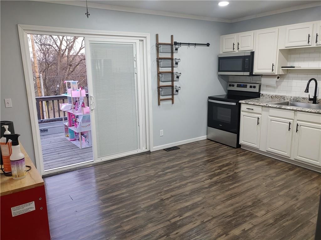 606 S UNION Street — photo 22