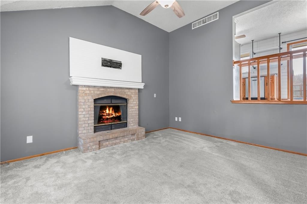 626 SE Fox Run Court — photo 8