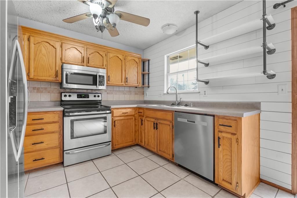 626 SE Fox Run Court — photo 10