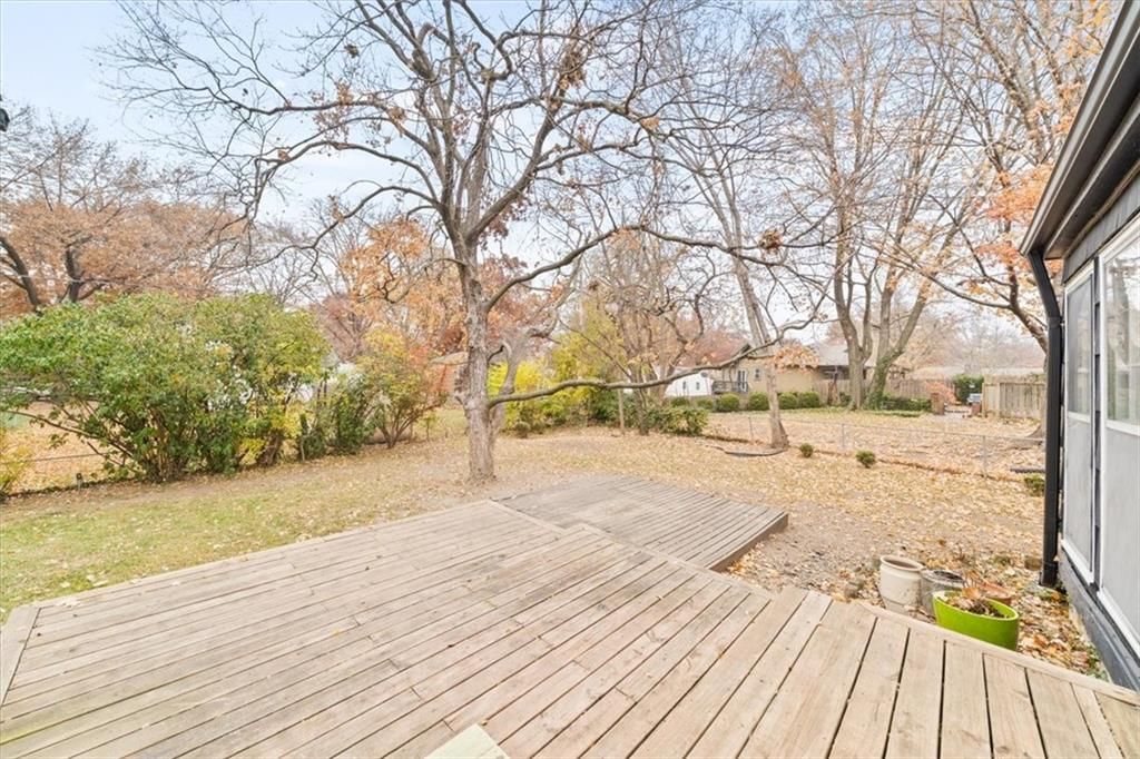 7612 Maple Street — photo 25