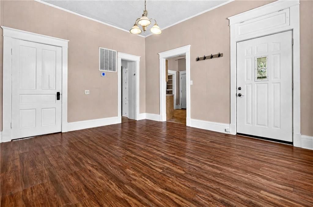 939 N Lynn Street — photo 24