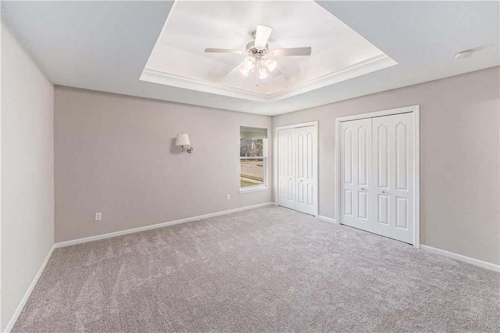 9403 N Main Street — photo 10