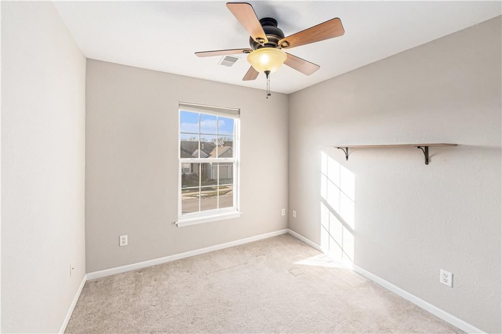9403 N Main Street — photo 11