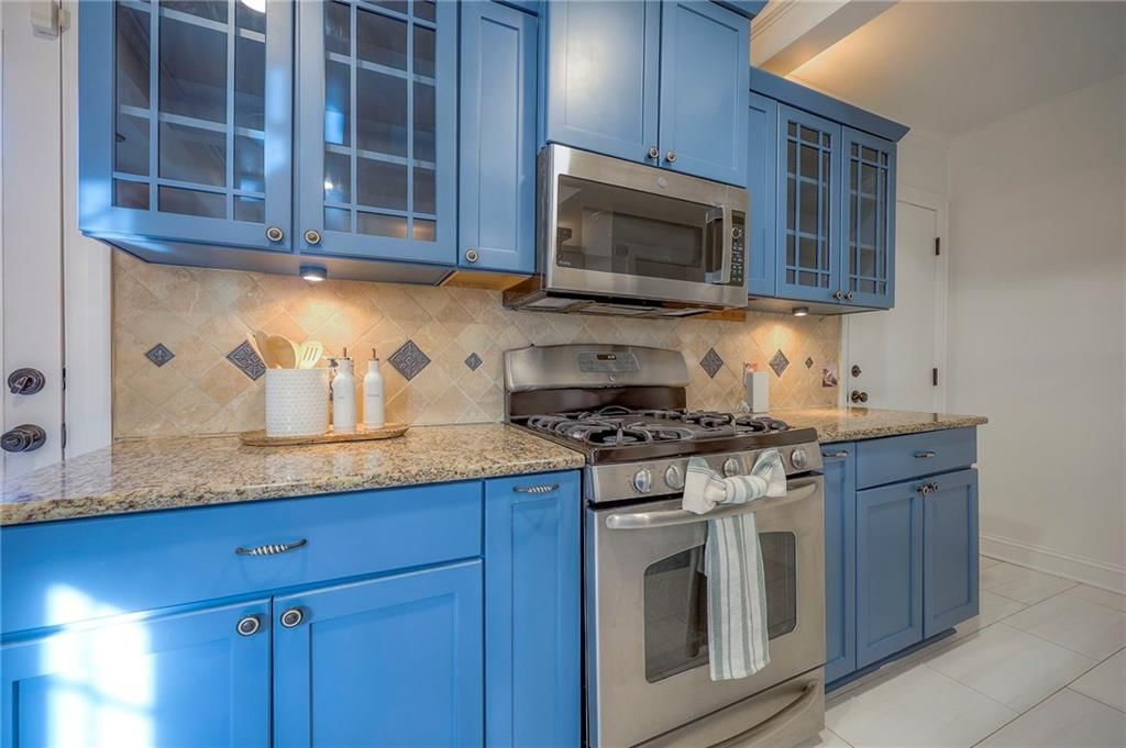 1010 W 70th Terrace — photo 19
