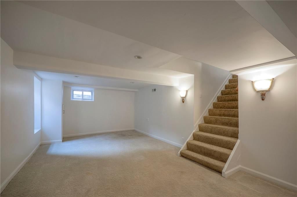 1010 W 70th Terrace — photo 39