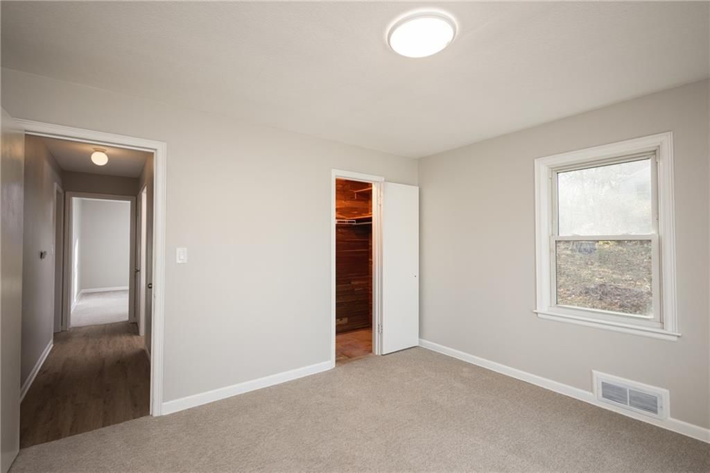 9 NW Englewood Court — photo 22