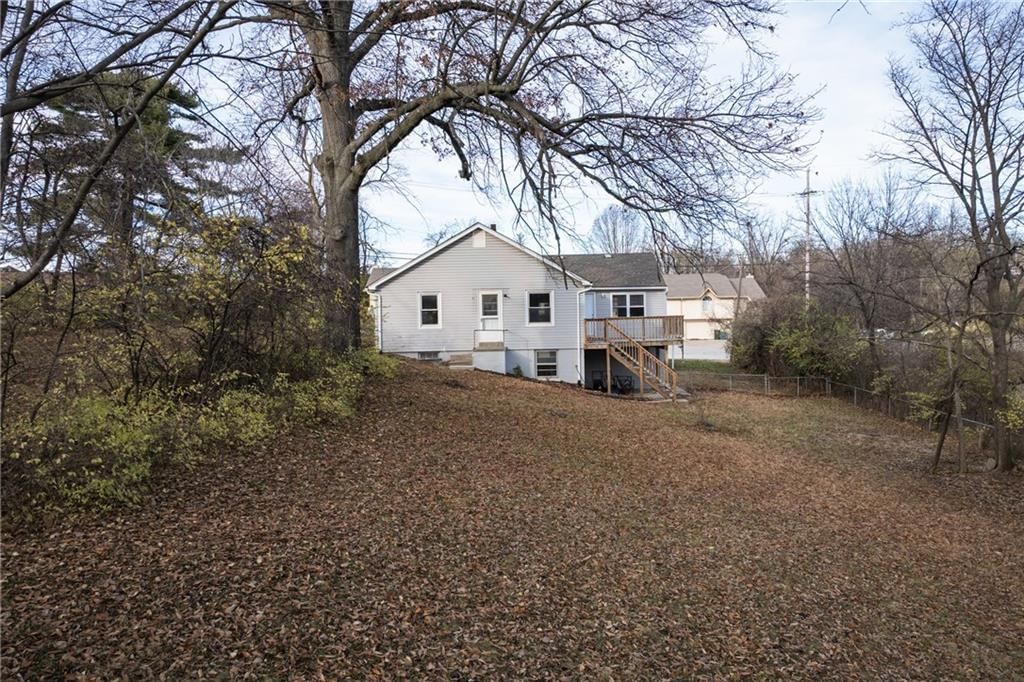 9 NW Englewood Court — photo 33