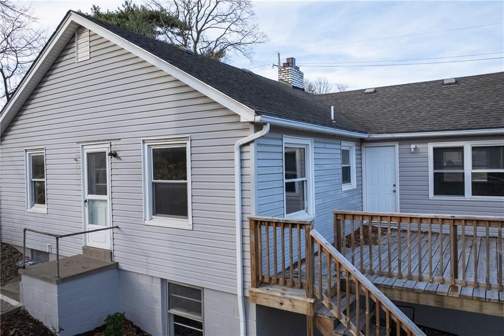 9 NW Englewood Court — photo 38