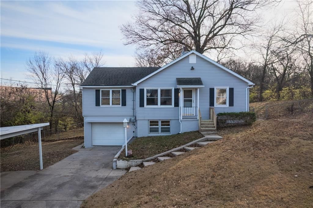 9 NW Englewood Court — photo 48
