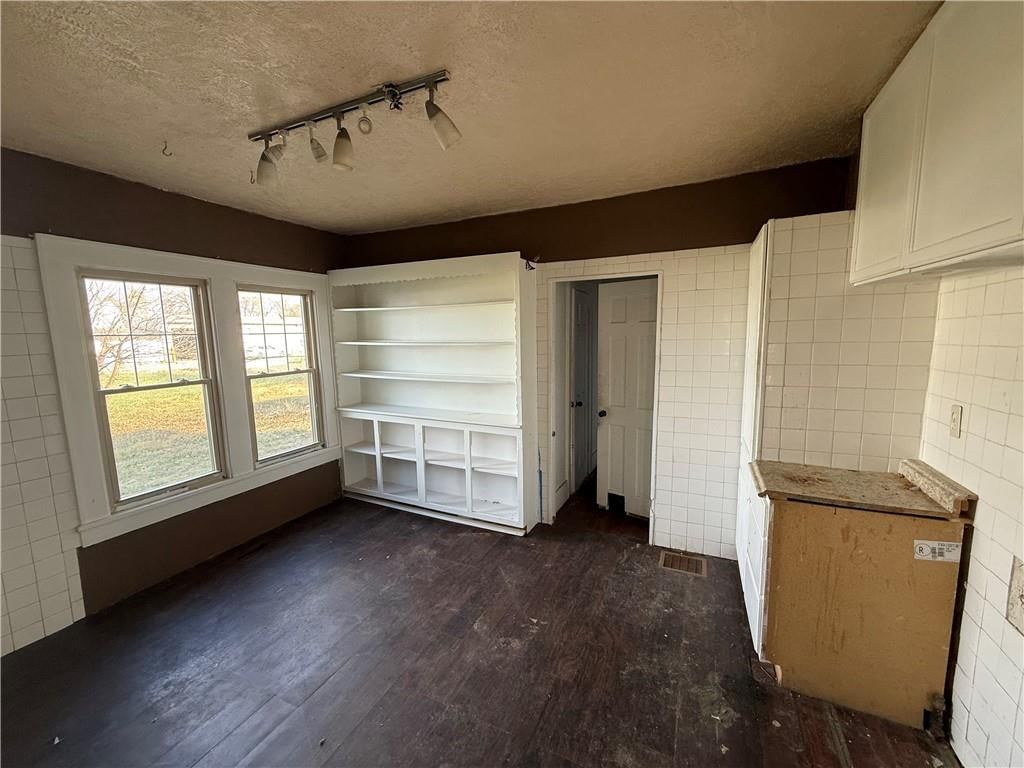 101 S Buttermilk Station Road — photo 10