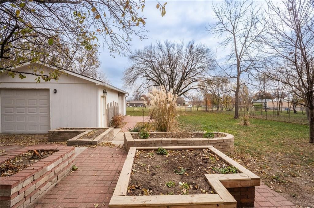 427 Pine Street — photo 35