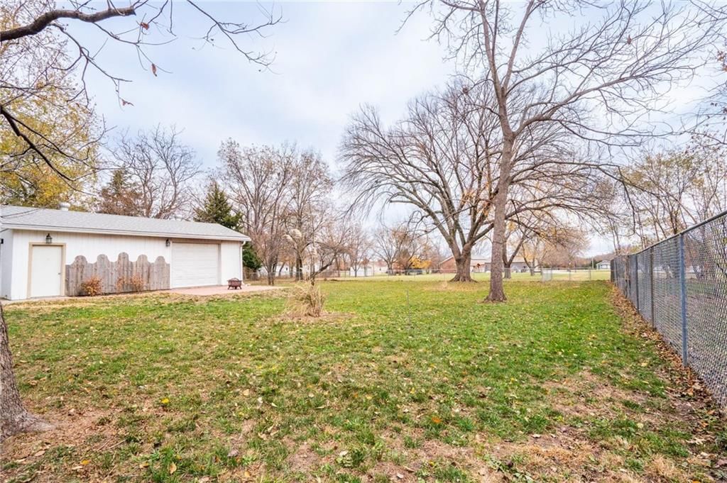 427 Pine Street — photo 42