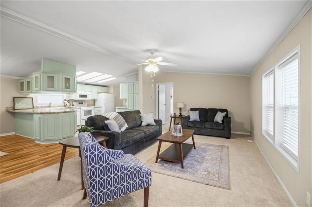 852 NE White Oaks Lane — photo 4