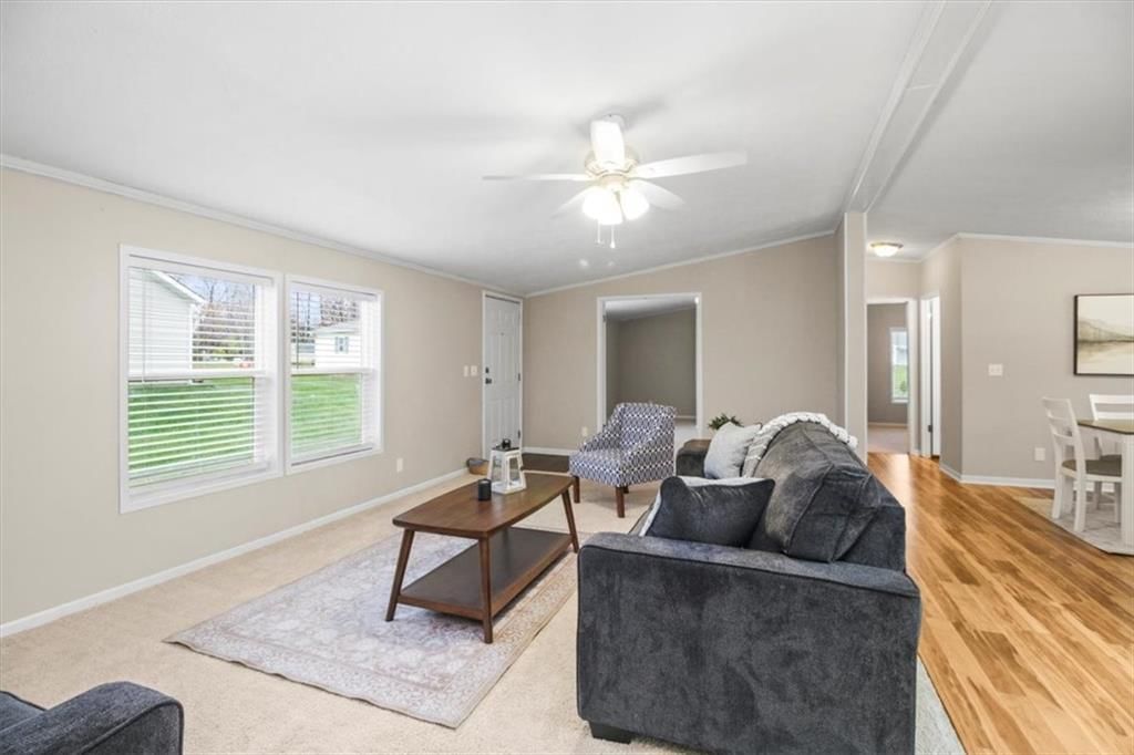 852 NE White Oaks Lane — photo 5