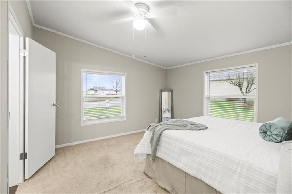 852 NE White Oaks Lane — photo 13