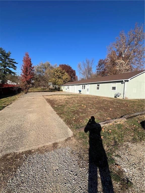 21 SE 130 Road, Warrensburg, MO