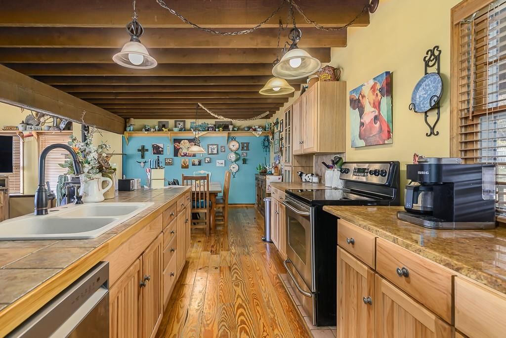 9055 Hillview Drive — photo 12