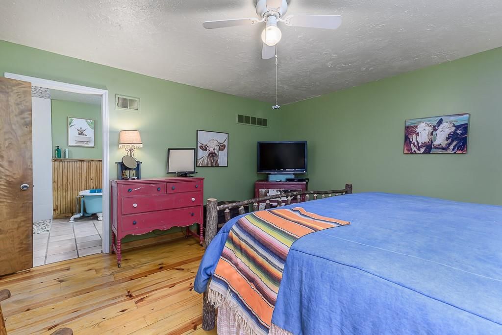 9055 Hillview Drive — photo 14
