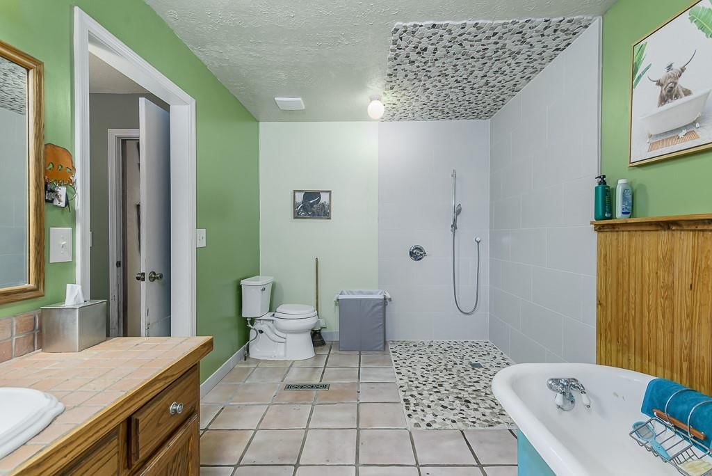 9055 Hillview Drive — photo 15