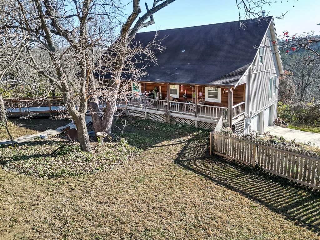 9055 Hillview Drive — photo 35