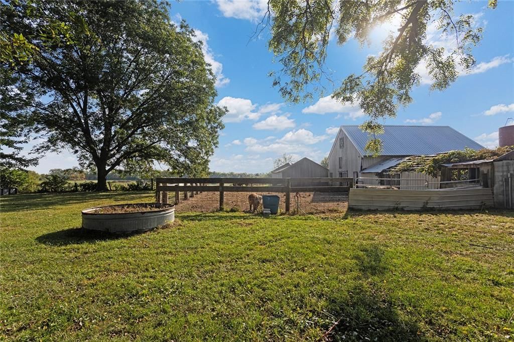 1005 SW Shaver Road — photo 11