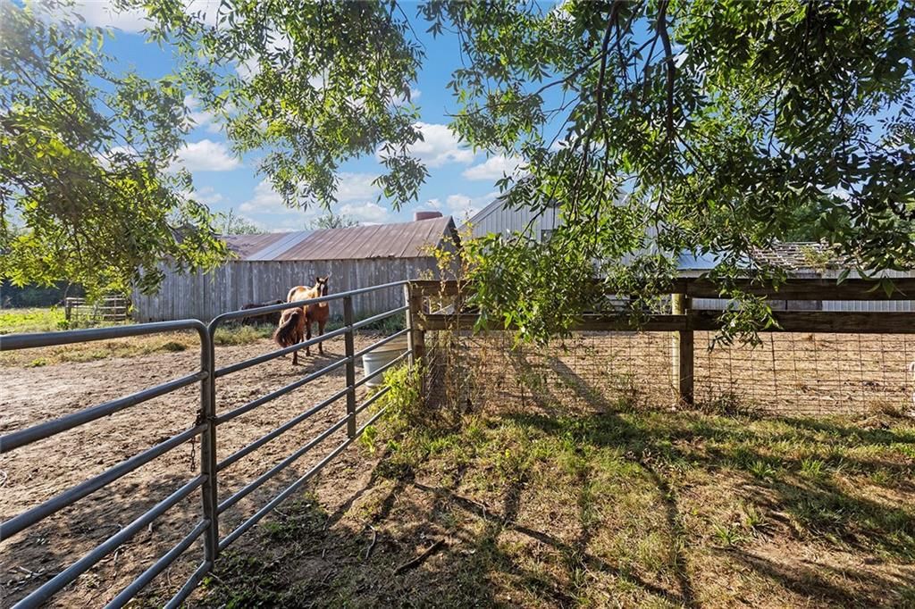 1005 SW Shaver Road — photo 14