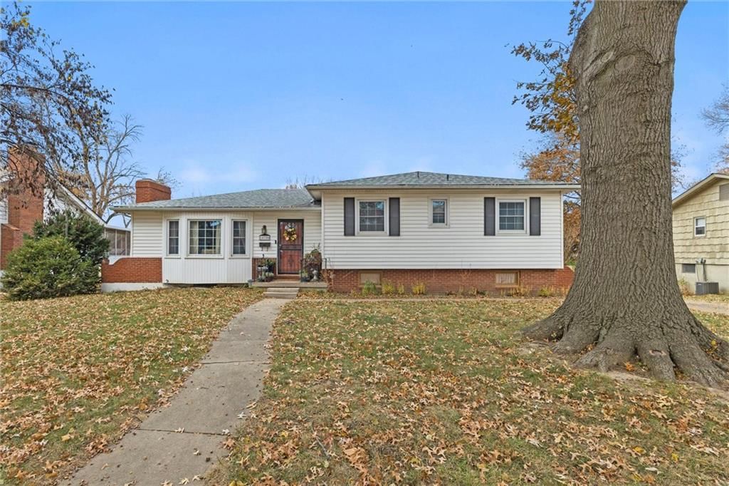 10100 E 86th Terrace, Raytown, MO
