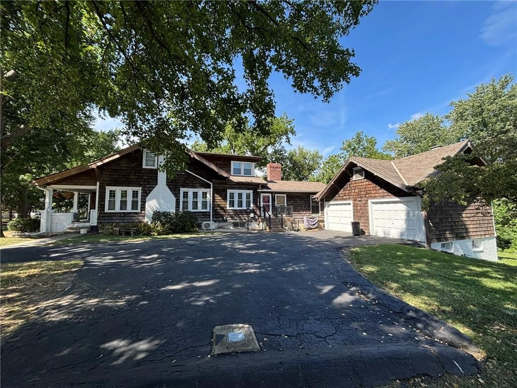 2119 Lovers Lane — photo 48