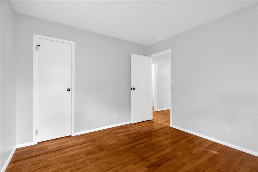 18805 E Arrowhead Drive — photo 9
