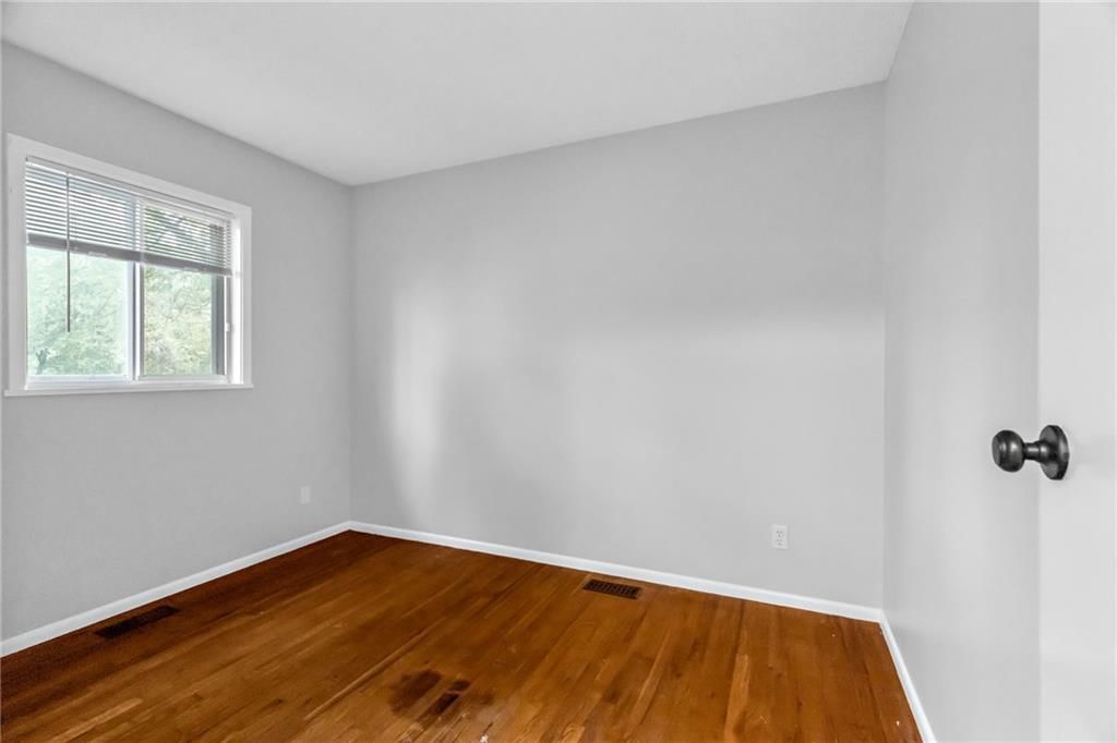 18805 E Arrowhead Drive — photo 14