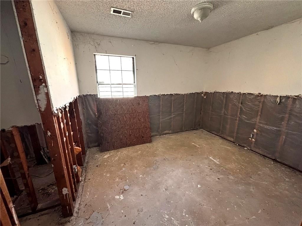 7127 Bales Avenue — photo 9