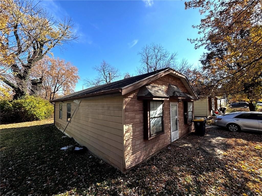7127 Bales Avenue — photo 10