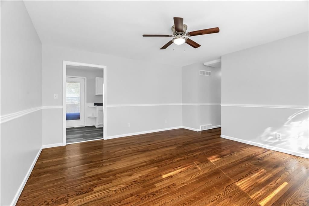 5222 NE 44th Street — photo 5