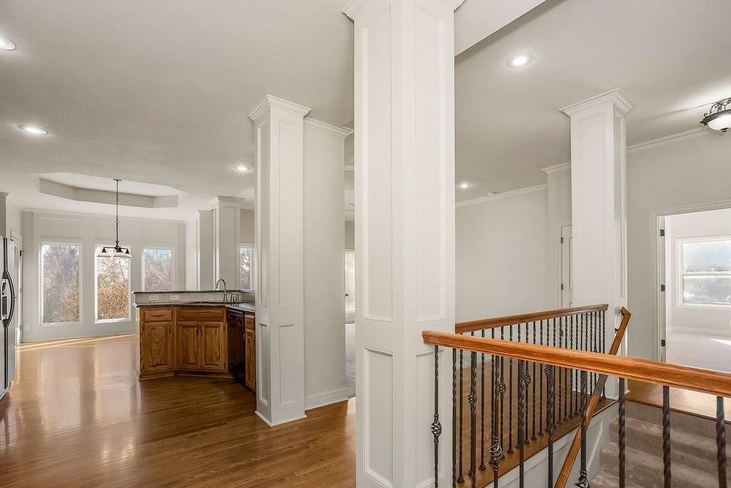 2224 NE Overland Drive — photo 12