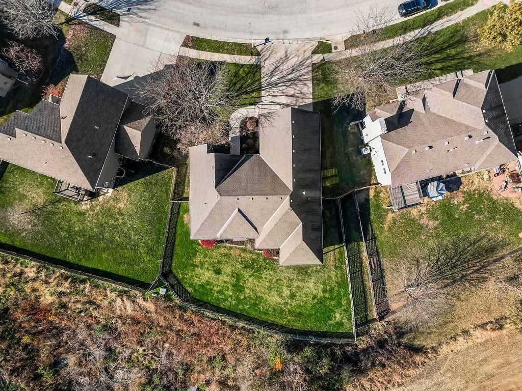 2224 NE Overland Drive — photo 31