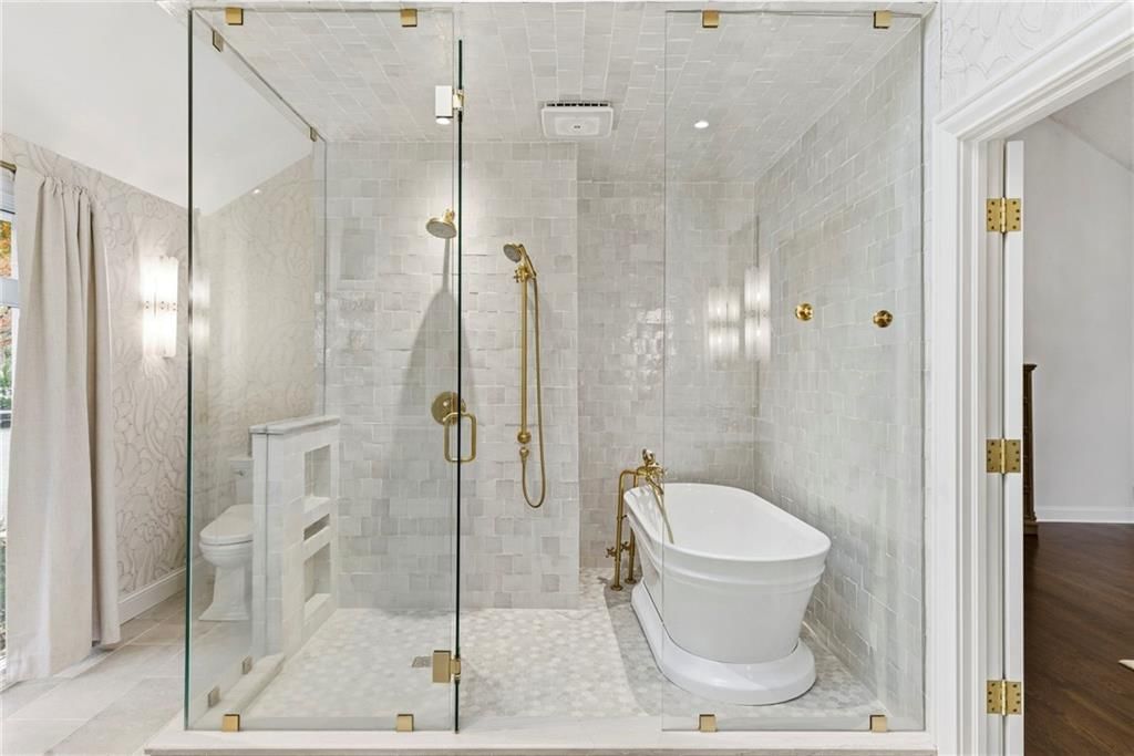 3705 Shawnee Mission Parkway — photo 18