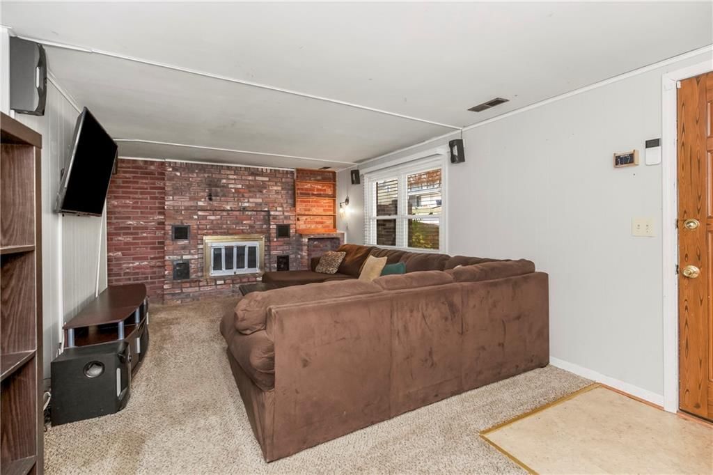 5629 N Manchester Avenue — photo 3