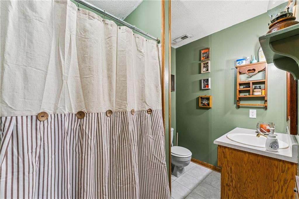 10540 W 287th Street — photo 32