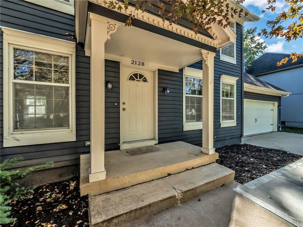 2128 S Lennox Drive — photo 4