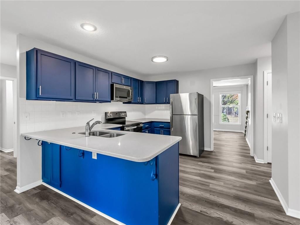 2128 S Lennox Drive — photo 10