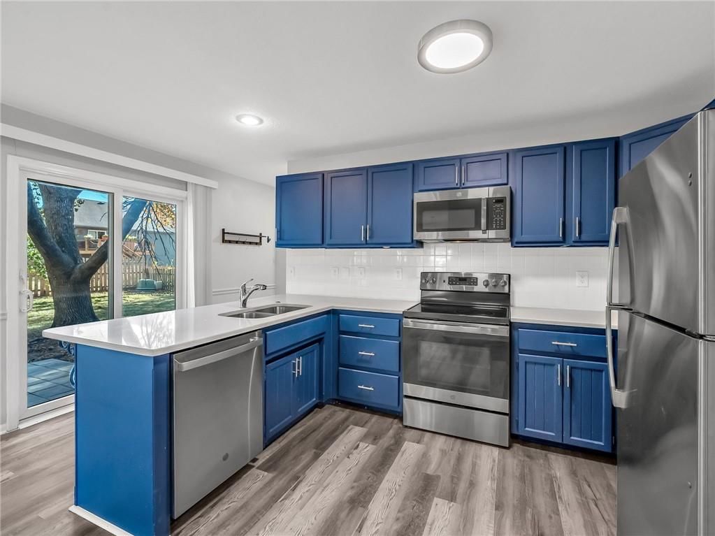 2128 S Lennox Drive — photo 11