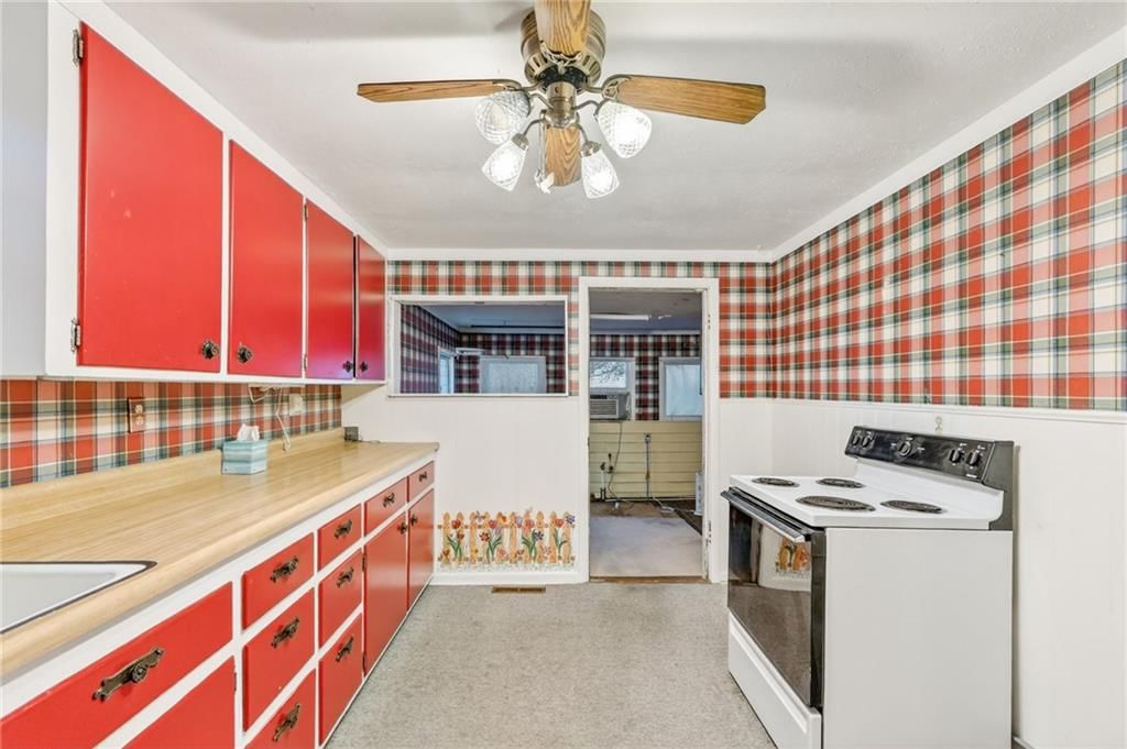 307 Center Street — photo 15
