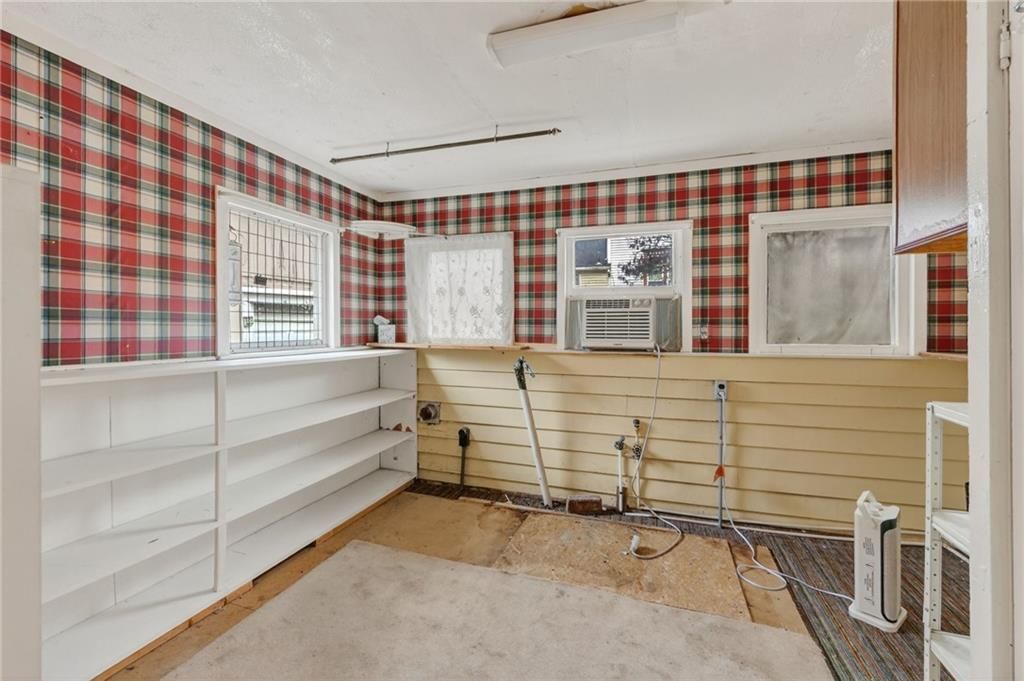 307 Center Street — photo 17