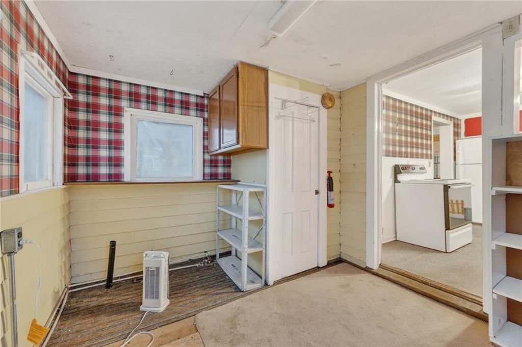 307 Center Street — photo 18