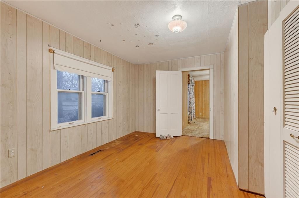 307 Center Street — photo 31